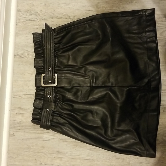 Leather Skirt - Picture 1 of 2
